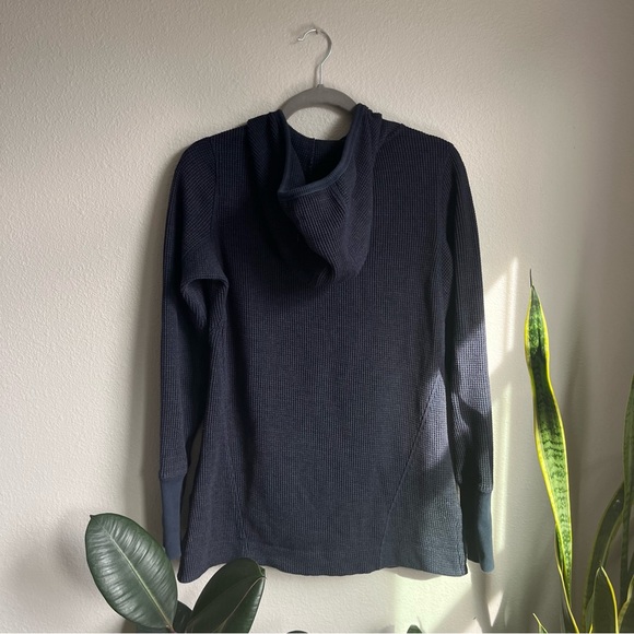 Duluth Trading company hoodie - Picture 3 of 4